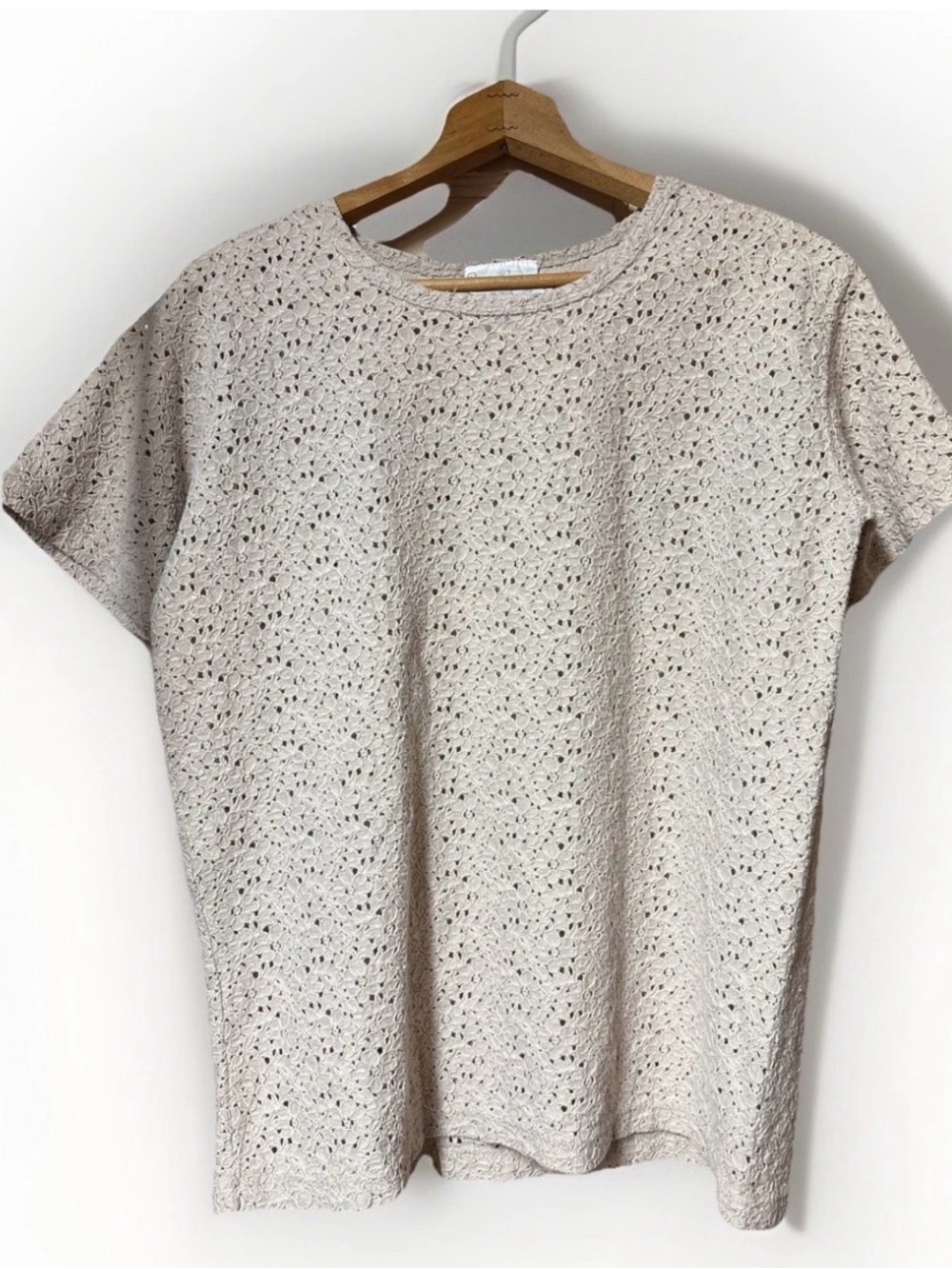 VTG Pierre Cardin Womens Med Eyelet Lace Top Parisian Casual Taupe Cotton Nylon